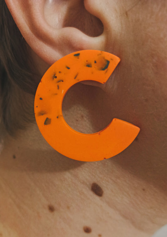 Boucles d'oreilles DeuxC - graphiques et colorées