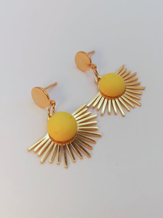 Boucles d'oreilles Soleils - pendantes et colorées fait main