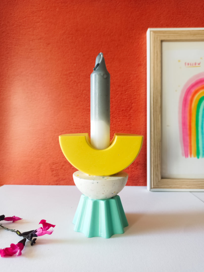 Bougeoir Barnabé – Déco colorée en Jesmonite (pièces empilées)