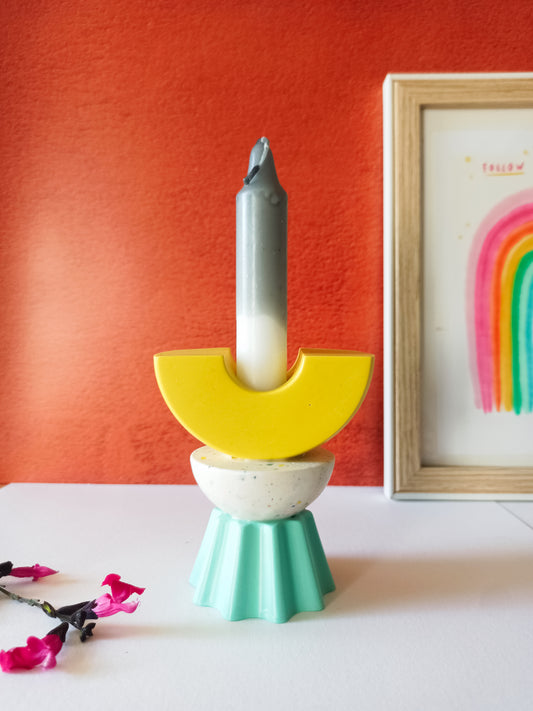 Bougeoir Barnabé – Déco colorée en Jesmonite (pièces empilées)