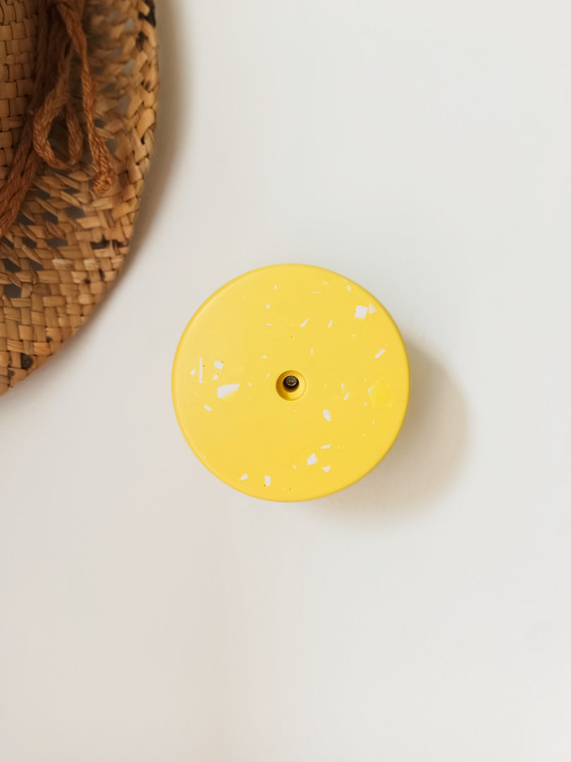 Patère murale Berthe en Jesmonite terrazzo – petit ou grand modèle