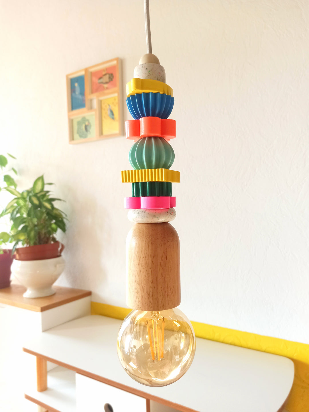 Suspension Annette – Luminaire coloré et joyeux