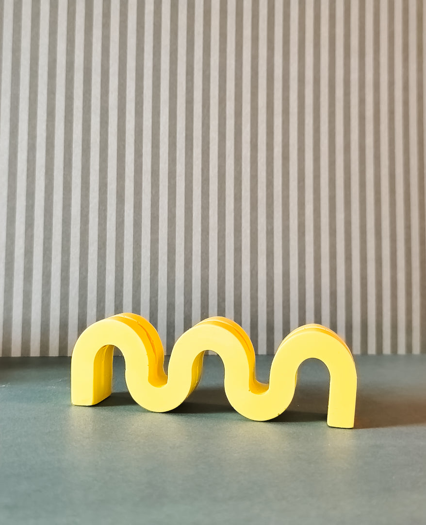 Support photo Wavy - vague colorée en Jesmonite